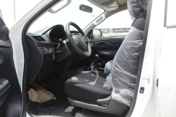MITSHUBISHI L200 2.4L DIESEL 2023 MODEL YEAR WHITE COLOR