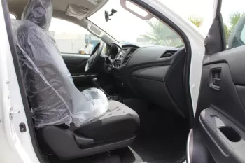 MITSHUBISHI L200 2.4L DIESEL 2023 MODEL YEAR WHITE COLOR