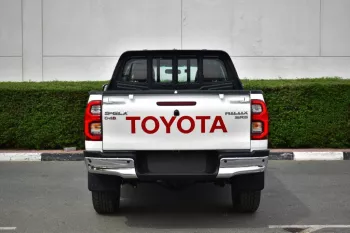 2023 TOYOTA HILUX DOUBLE CAB PICKUP 2.4L DIESEL 4X4 AUTOMATIC