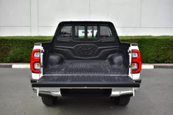2023 TOYOTA HILUX DOUBLE CAB PICKUP 2.4L DIESEL 4X4 AUTOMATIC