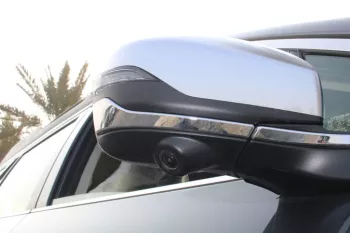 LHD - SUBARU OUTBACK 2.5L PETROL ES 2023 MODEL YEAR