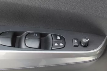 NISSAN NAVARA LE+ 2.5L DIESEL FULL 2023 SILVER