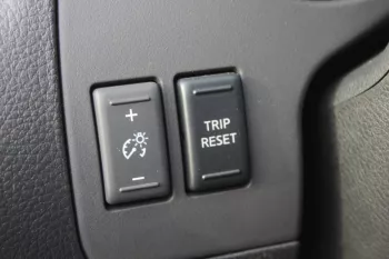 NISSAN NAVARA LE+ 2.5L DIESEL FULL 2023 SILVER