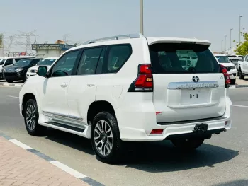 TOYOTA PRADO VX 4.0L V6 4WD WHITE 2023 MODEL YEAR