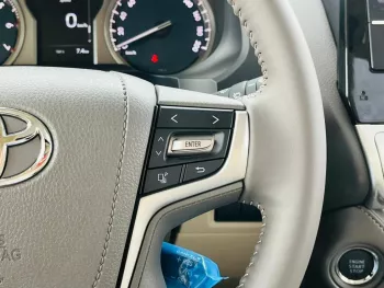 TOYOTA PRADO VX 4.0L V6 4WD WHITE 2023 MODEL YEAR