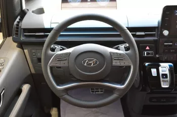 2022 HYUNDAI STARIA PREMIUM CEO 2.2 CRDI AUTOMATIC AWD (7 SEATER)