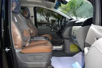 2022 HYUNDAI STARIA PREMIUM CEO 2.2 CRDI AUTOMATIC AWD (7 SEATER)