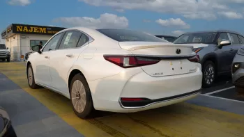 Lexus ES 300h Hybrid V4 2023 Model Year White Color