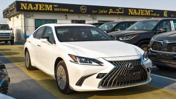 Lexus ES300h Hybrid 2023 White Color