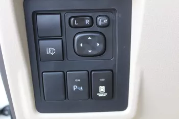 TOYOTA PRADO 2.7L VX 2023 4WD 5 DOORS