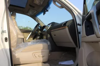 TOYOTA PRADO 2.7L VX 2023 4WD 5 DOORS