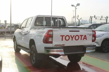TOYOTA HILUX SR.5 2.7L PETROL 2023