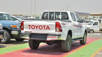 TOYOTA HILUX 2.7L PETROL 2023 MODEL YEAR 4WD LOW OPTION