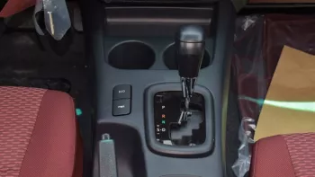 TOYOTA HILUX 2.7L PETROL 2023 MODEL YEAR 4WD LOW OPTION