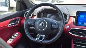 MG HS 1.5L PETROL V4 FWD 2023 WHITE COLOR