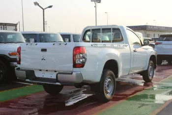 MITSUBISHI L200 2.4L DIESEL 4WD 2023 WHITE