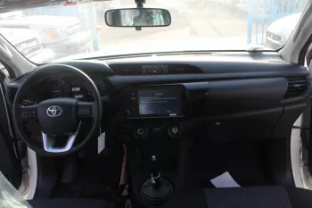TOYOTA HILUX 2.4L DIESEL 4WD 2023 WHITE BASIC OPTION