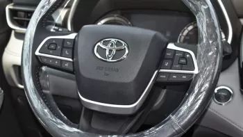 TOYOTA HIGHLANDER 2.5L HYBRID AWD 2023 GREY