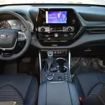 2023 MODEL HIGHLANDER XSE 2.4L AWD 7-SEATER AUTOMATIC - Thumbnail 9