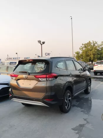 Toyota Rush 1.5L Petrol fwd 2023 bronze