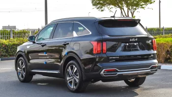 Kia Sorento 2.5L V4 AWD 2023 Model Year Black Color