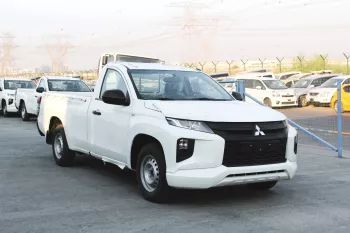 MITSUBISHI L200 2.4L S/C 4X2 M/T BSC PETROL 2022
