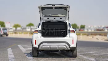 2024 SUZUKI FRONX GLX 1.5P AT – WHITE