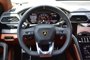2023 LAMBORGHINI URUS S V8 4.0L AUTOMATIC WITH 666 HP