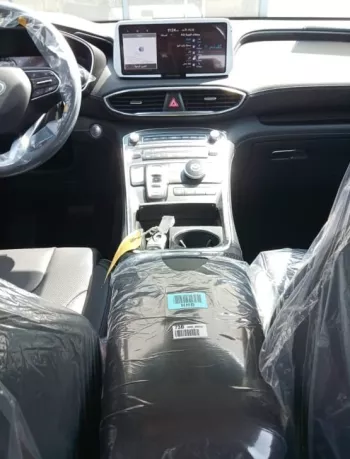 Hyundai SantaFe 2.5L Luxury (2024 Model)