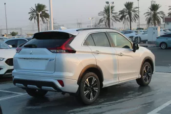 MITSUBISHI ECLIPSE CROSS 1.5L PETROL AWD MY2023 WHITE