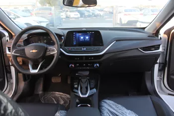 Chevrolet Menlo Full Electric 2023 Model Year White Color