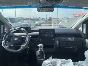 Hyundai Staria 3.5L Petrol 2025 Model Year
