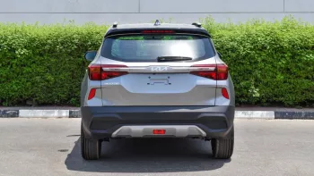 Kia Seltos 1.5L V4 2023 Model Year Silver Color