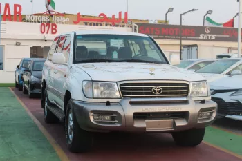 Toyota Land Cruiser 4.7L PETROL 2000 MODEL YEAR WHITE 