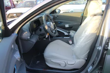 Hyundai Elantra 1.6L FWD 2023 Modell Year Grey