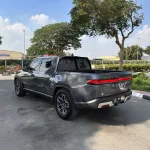 Rivian R1T Adventure 2023 Model Year - Thumbnail 6