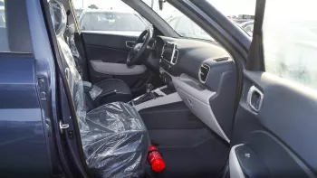Hyundai venue 1.6-liter 2024 Model Year Blue Color
