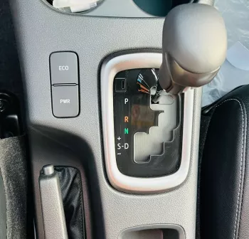 Toyota Hilux GR Sport 4.0L 2024 Model Year White Color
