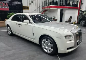 Rolls-Royce Ghost 2013 Model Year GCC Specs