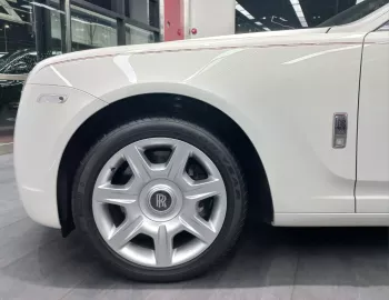 Rolls-Royce Ghost 2013 Model Year GCC Specs
