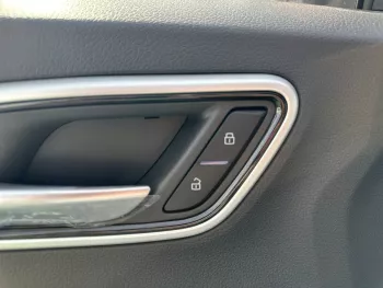 MG ZS STANDARD 2024 MODEL YEAR ORANGE COLOR