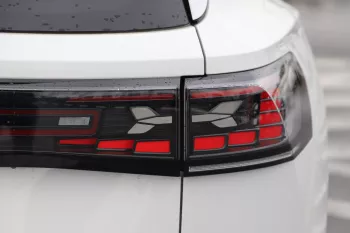 Volkswagen ID.6 PRO CROZZA/TELECTRIC 2022 -COLOR: WHITE, BLUE AVAILABLE