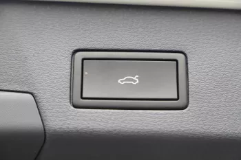 Volkswagen ID.6 PRO CROZZA/TELECTRIC 2022 -COLOR: WHITE, BLUE AVAILABLE