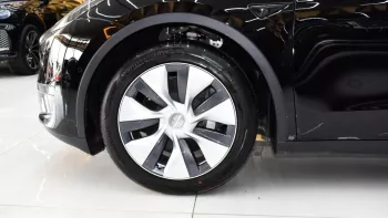TESLA MODEL Y 2022 MODEL YEAR STANDARD OPTION EXPORT PRICE