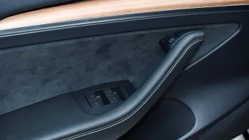 TESLA MODEL 3 2022 MODEL YEAR STANDARD OPTION EXPORT PRICE