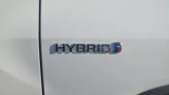 TOYOTA COROLLA CROSS 2.0L HYBRID 2023 MODEL YEAR 