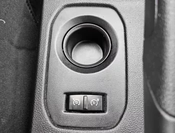 RENAULT DUSTER 2.0L V4 BLUE 2020 MODEL YEAR 