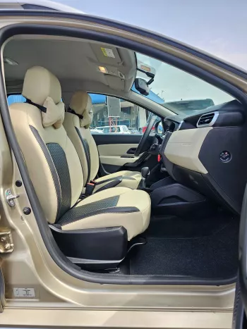  RENAULT DUSTER MID OPTION 2.0L V4 GOLDEN 2020 MODEL YEAR
