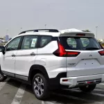 MITSUBISHI XPANDER CROSS 2024 MODEL YEAR 1.5L AUTOMATIC - Thumbnail 4