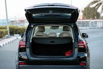 MG RX5 2.0 AWD Luxury 2023 Model Year Black inside Black & Red